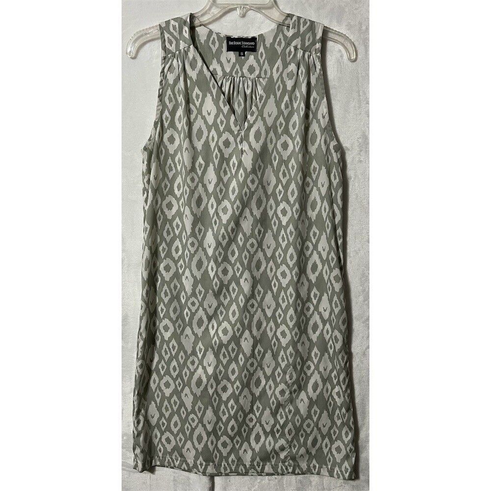 The Royal Standard Shift Dress Womens Size S Gray White Ikat V-Neck